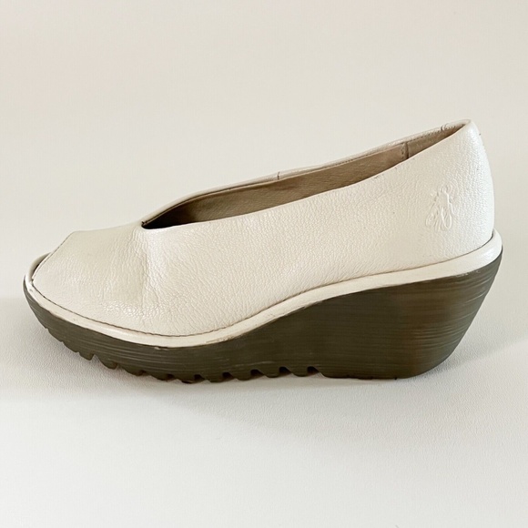 Fly London Peep Toe Wedge White Leather Slip On Shoes EU 37 / US 6.5-7 So Comfy! - Picture 2 of 12